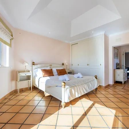 Vila Casa Gribouille *